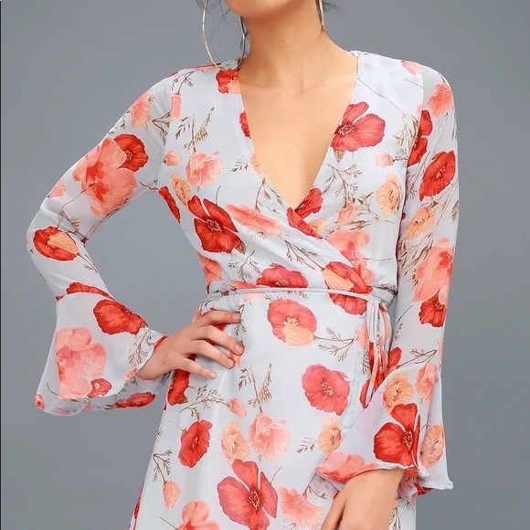 *NWT* Lulus blue and red/orange Floral Long sleeve wrap summer mini dress size S - Picture 4 of 6